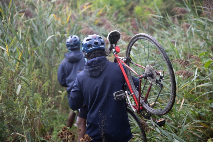    Spoorzoeker: op de fiets richting werk